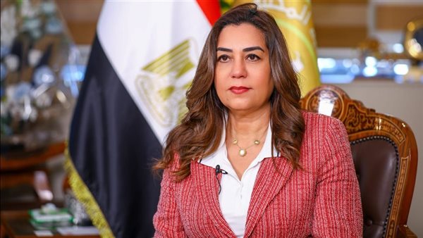 الدكتورة منال عوض