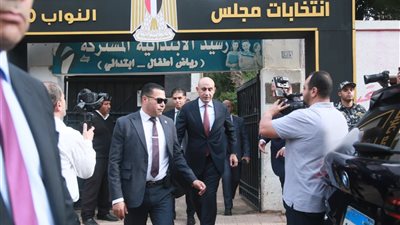 وزير التعليم يدلي بصوته في انتخابات مجلس النواب