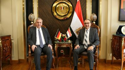 قطاع الأعمال: شراكات جديدة مرتقبة مع شركات ألمانية لتعزيز الصناعات الوطنية