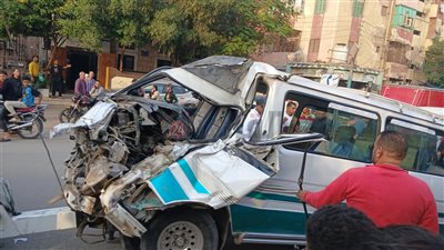 إصابة شخص وصغيرة في حادث تصادم سيارتين بحي الشيخ حسن بالفيوم