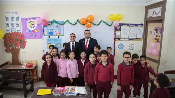  وفد من النيابة العامة