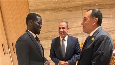 رئيس الوزراء يلتقي رئيس جمهورية السنغال