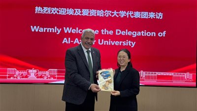 وفد جامعة الأزهر يبحث آفاق التعاون مع جامعة وسط الصين الزراعية