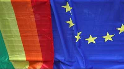 محكمة الاتحاد الأوروبي تفرض الاعتراف بزواج المثليين في جميع الدول الأعضاء