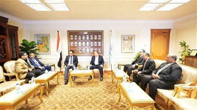 محافظ أسيوط يستقبل وزير الثقافة لبحث تطوير البنية الثقافية ودراسة إنشاء دار للأوبرا بالمحافظة