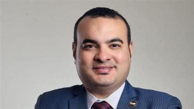 مع الناخبين لا فوقهم.. 