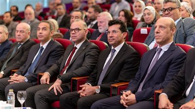رئيس الرقابة المالية ووزير الرياضة يشهدان حفل توزيع جوائز مسابقة Y-Champions