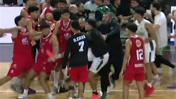 اشتباك سلة الأهلي