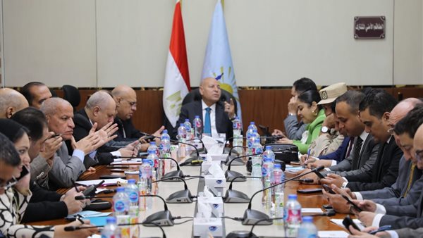 جانب من المتابعة