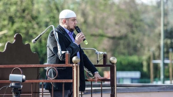 ترحيل إمام مسجد بإيطاليا