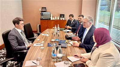 وزير البترول يبحث فرص التعاون في المعادن الحيوية والنادرة مع هانتر الأسترالية