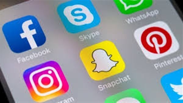 منصات التواصل الإجتماعي