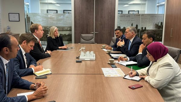 جانب من المباحثات