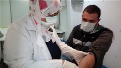 قافلة طبية تقدم 3490 خدمة مجانية لأهالي قرية قاي ببني سويف ضمن مبادرة حياة كريمة