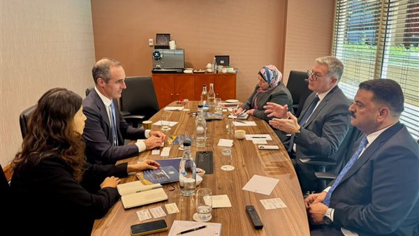 وزير البترول