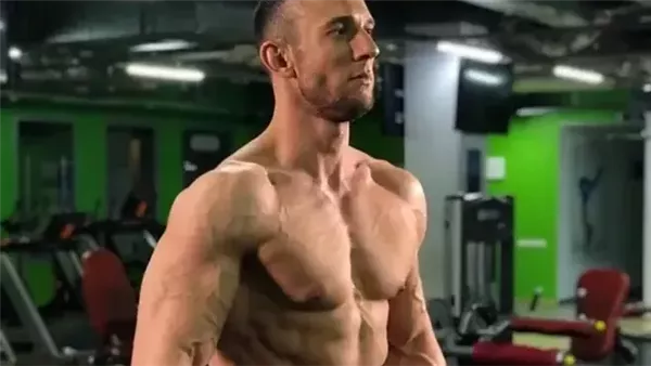 دميتري نويانزين