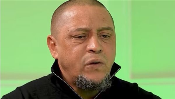 روبرتو كارلوس أسطورة