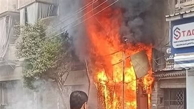 حريق يلتهم محل كماليات سيارات بالمحلة.. والحماية المدنية تتدخل