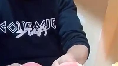  صلاحيته لم تنتهِ.. أب يشكو من شركة لحوم مصنعة بسبب لانشون فاسد في البحيرة