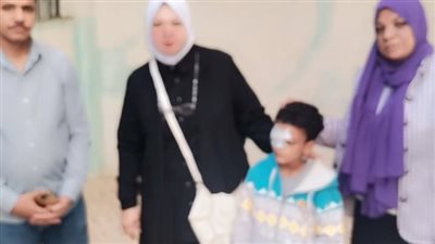 بعد فقد عينه.. محافظ قنا يوجه بمتابعة حالة التلميذ المصاب داخل إحدى المدارس وتقديم تقرير للنيابة