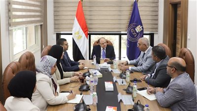 بعد إلغاء الخصومات على الصيدليات الصغيرة.. هيئة الدواء تلزم فارما أوفرسيز بسياسات الخصم النقدي