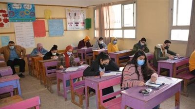 خطوات تسجيل البيانات في استمارة الصف الثالث الإعدادي والأوراق المطلوبة