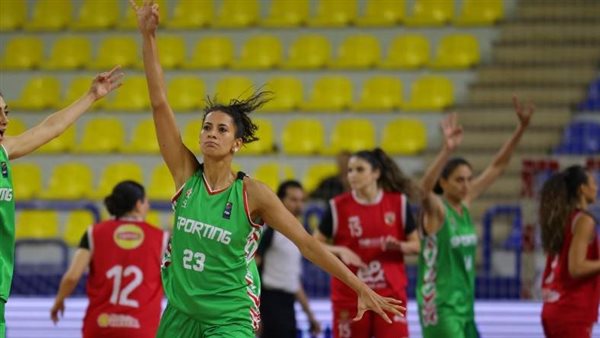 الفريق الأول لسيدات