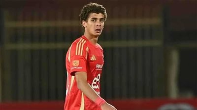 هل طلب برشلونة التعاقد مع حمزة عبد الكريم من الأهلي؟.. وليد صلاح الدين يجيب