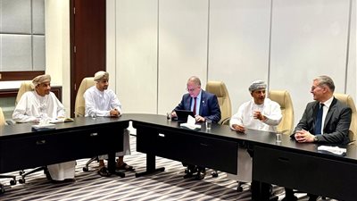 وزير البترول يبحث تعميق التعاون بين نفط عمان والشركات المصرية