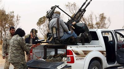 مصري يقاضي السلطات الليبية بعد خطفه على يد جماعات مسلحة في طرابلس