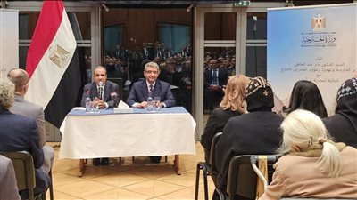 خلال زيارته إلى برلين.. وزير الخارجية يلتقي بأعضاء الجالية المصرية في ألمانيا