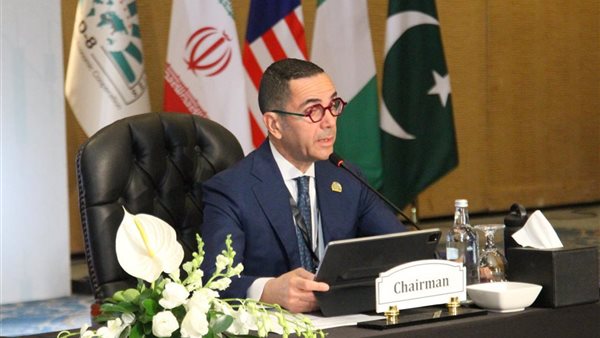 وزير الاستثمار خلال