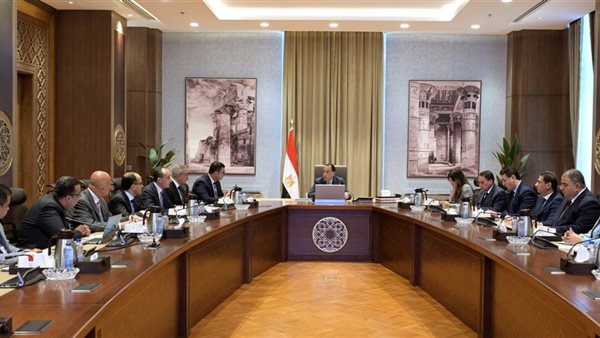 خلال الاجتماع