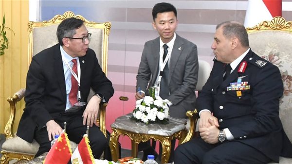 جانب من اللقاءات