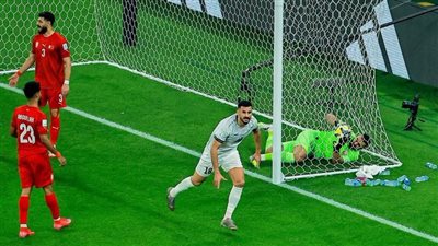 العراق يفوز على البحرين في كأس العرب.. ويتصدر المجموعة الرابعة