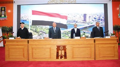 محافظ الوادي الجديد يترأس اجتماع المجلس التنفيذي للمحافظة