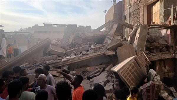 انهيار عقار 