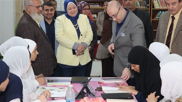 جانب من الزيارة 