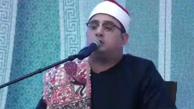 بعد إطلاق اسم والده عليها.. نجل الشحات أنور يفتتح المسابقة العالمية للقرآن بتلاوة آيات من الذكر الحكيم
