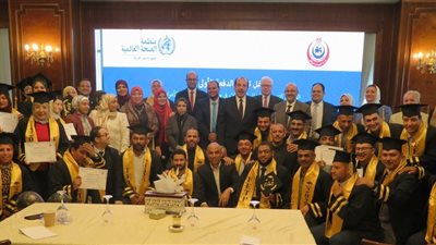 الصحة تعلن تخريج أول دفعة من برنامج التدريب الميداني للوبائيات 