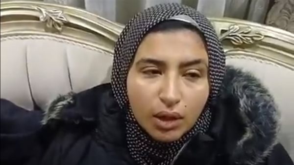 والدة السباح الراحل