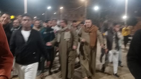 تزاحم على لجان مركز