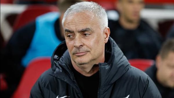 دارين بازيلي المدير