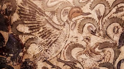 المتحف المصري بالتحرير يعرض جزءا نادرا من سقف يصوّر لحظة طيران البط في قصر أمنحتب الثالث