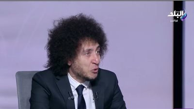 أحمد عبد القادر ميدو: تم حبسي في لندن داخل زنزانة فردية.. ووفد من السفارة طمأنني