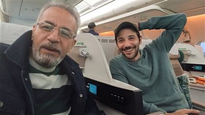صبري فواز يطير إلى جدة رفقة كريم قاسم لحضور عرض فيلم القصص بمهرجان البحر الأحمر