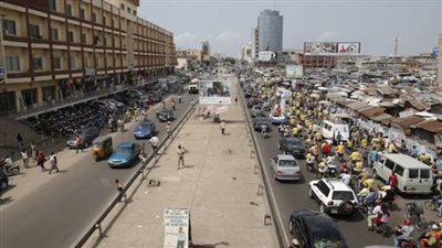 بعد فشل الانقلاب العسكري.. نيجيريا تنفذ ضربات جوية في بنين وإيكواس تنشر قواتها العسكرية 