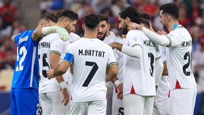 خربين ضد الدباغ.. التشكيل الرسمي لمباراة فلسطين وسوريا في كأس العرب