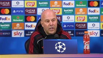 سلوت: سكوتي على تصريحات صلاح ليس ضعفًا.. وردنا عليه كان باستبعاده