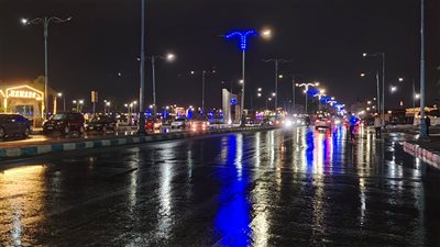 محافظ السويس يوجه بتكثيف جهود شفط مياه الأمطار ورفع حالة الاستعداد بالأحياء